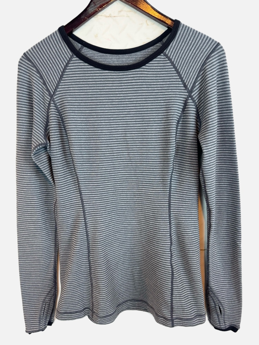 lululemon | Active Long Sleeve Shirt, 8